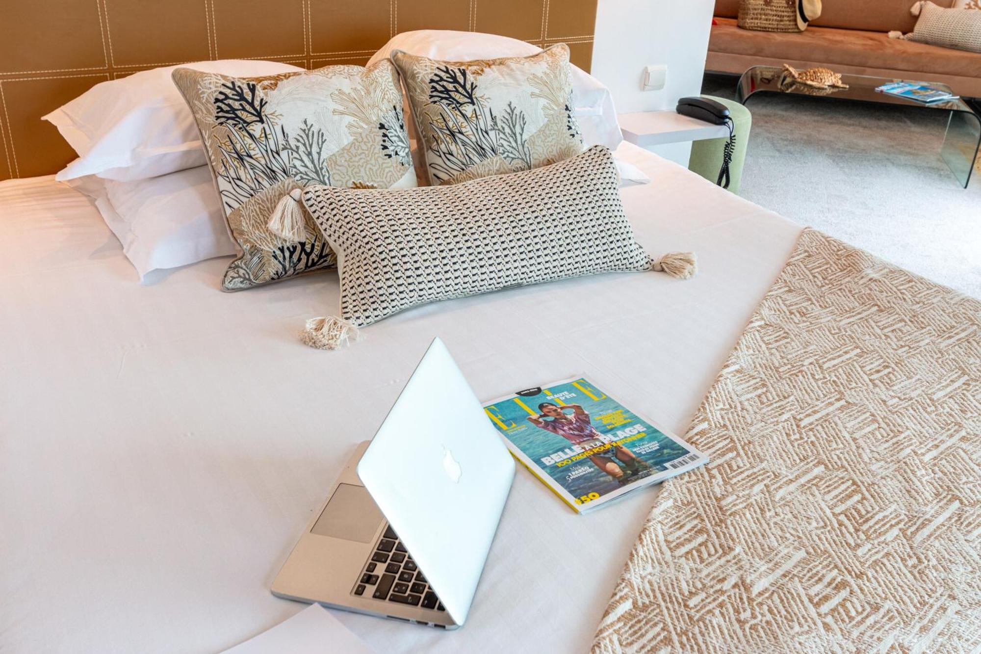 Hotel La Marine 바르네빌카테레 외부 사진